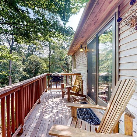 Nana'S Rear Treehouse Villa West Tisbury Exterior photo